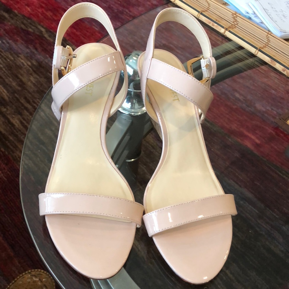 Nine West beige shoes